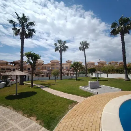 Διαμέρισμα Family Townhouse With Pool & Terrace - Aguas Nuevas