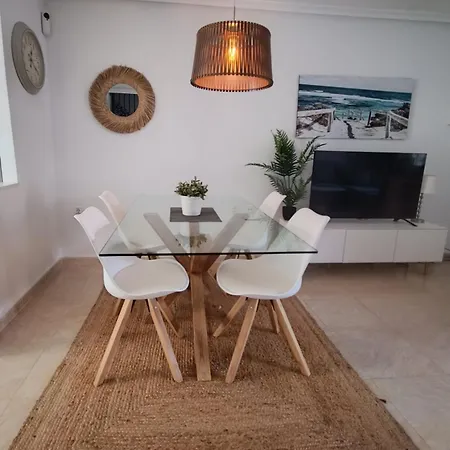 Pmt03 - Charming Townhouse 3br With Communal Pool